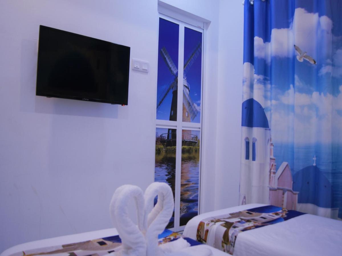 Santorini Hotel Melaka Esterno foto
