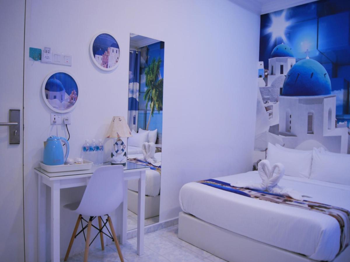 Santorini Hotel Melaka Esterno foto